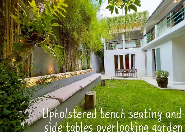 Anh Yeu - 6 Bedroom In With Huge Pool & Garden
