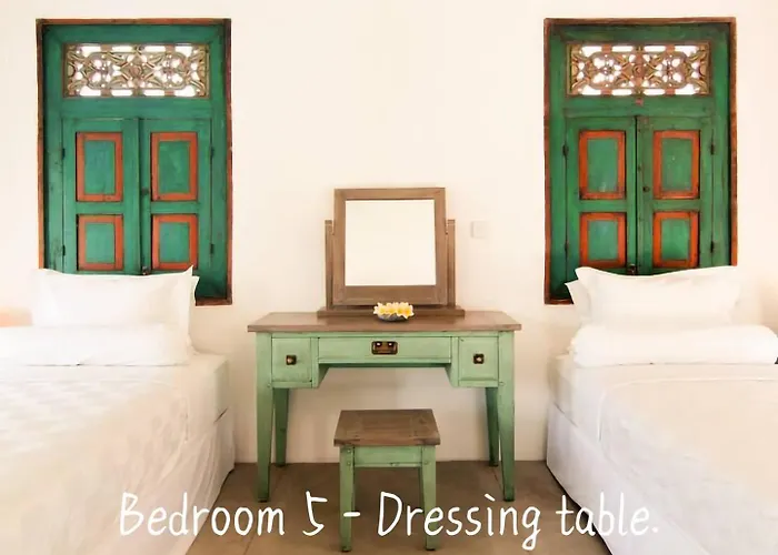 Anh Yeu - 6 Bedroom In With Huge Pool & Garden Villa *
